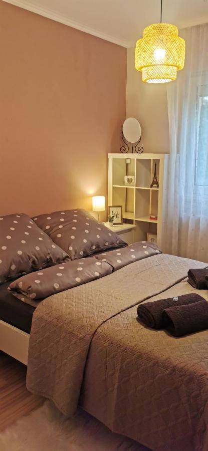 Mediterrania Apartment Keszthely Exteriör bild